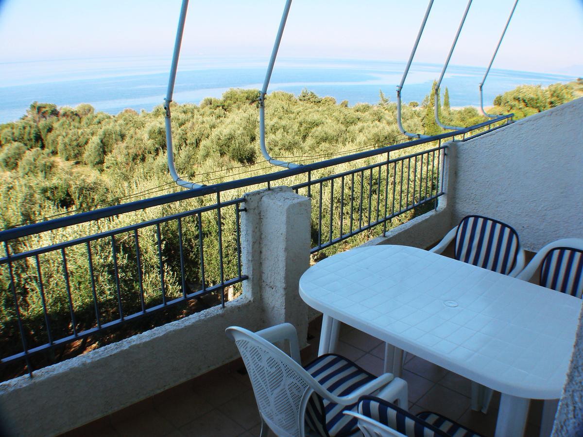 Ferouli Residence Riza  Bagian luar foto